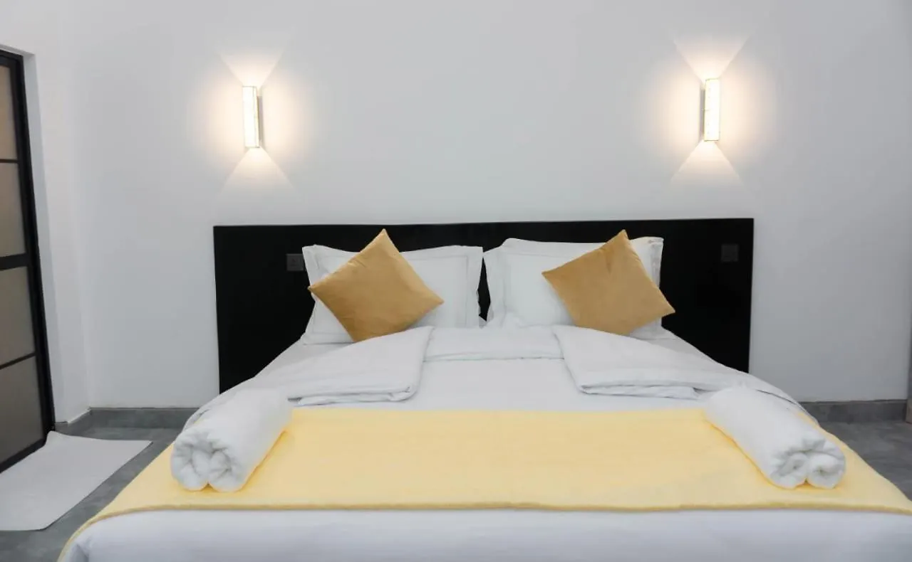 Rome Transit Hotel Negombo