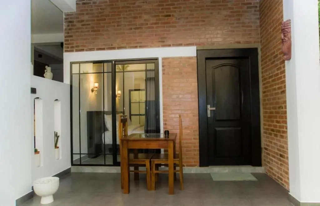 Rome Transit Hotel Negombo